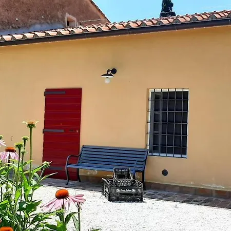 Apartman La Gatta E L'olivo - Casa Adele *